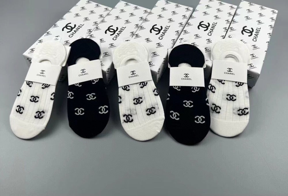 Dragons Bags Premium Luxury Socks --98324