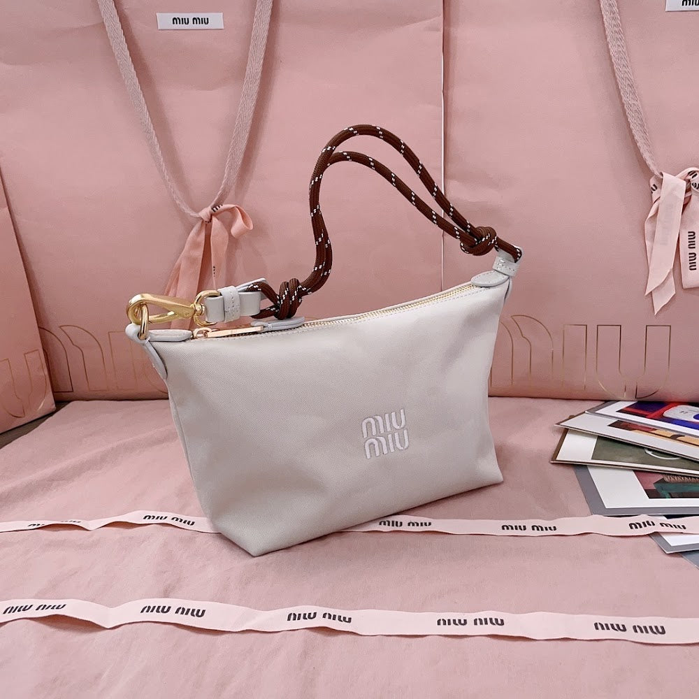Dragons Bags Miun Miun Luxury Bag --122897