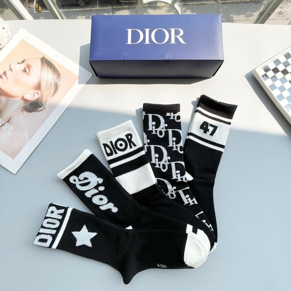 Dragons Bags Premium Luxury Socks --97731
