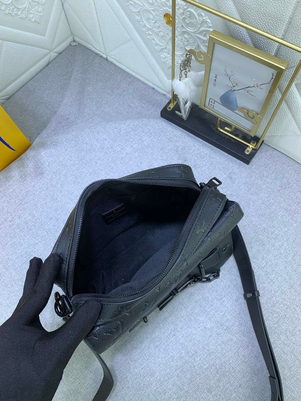 Dragons Bags ln Luxury Bag --70119