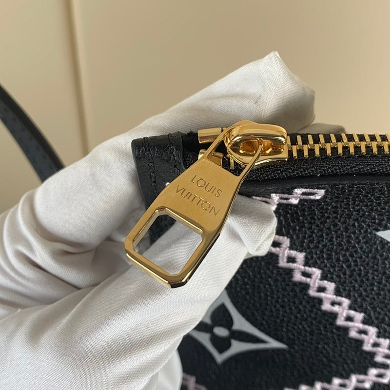Dragons Bags ln Luxury Bag --67122