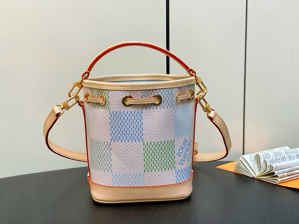 Dragons Bags ln Luxury Bag --81432