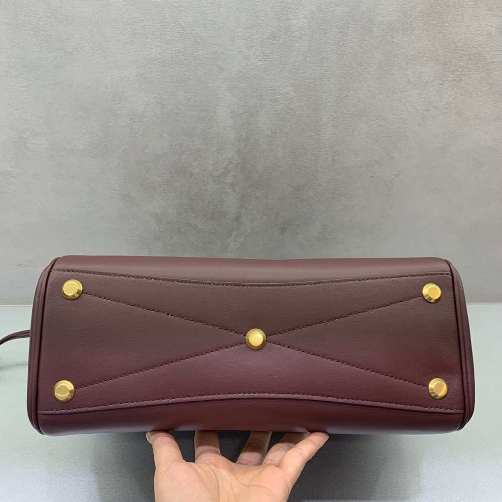 Dragons Bags Balenciaga Luxury Bag --111895
