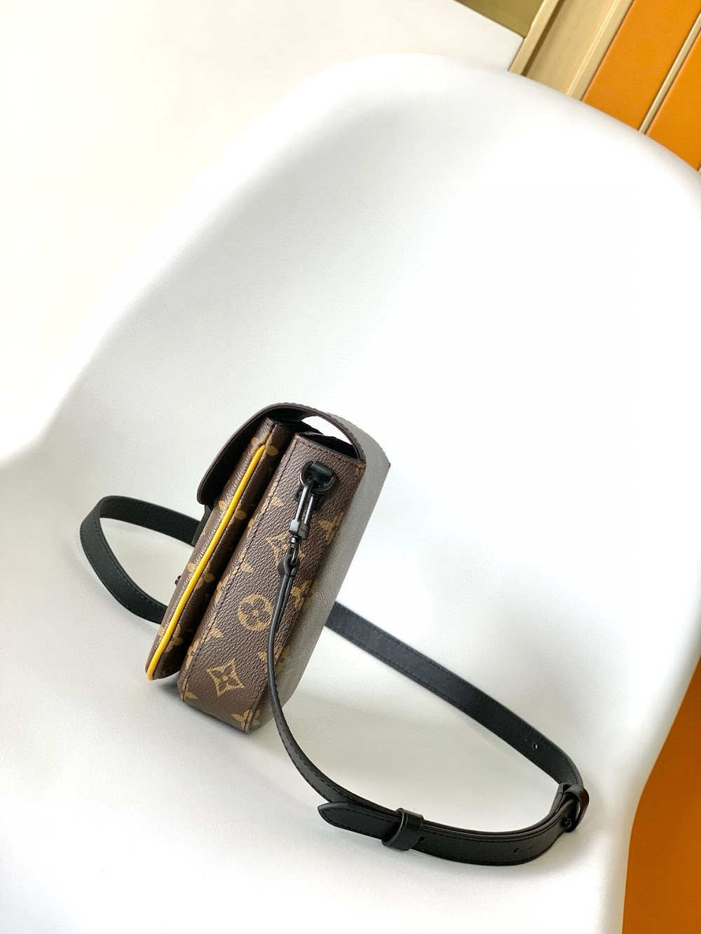 Dragons Bags ln Luxury Bag --81644