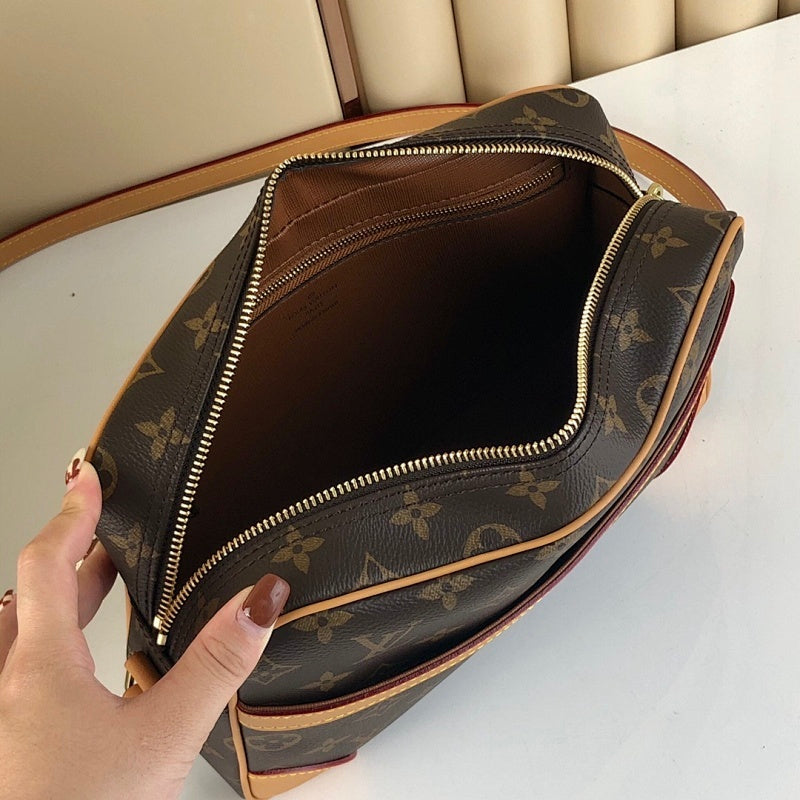 Dragons Bags ln Luxury Bag --66970
