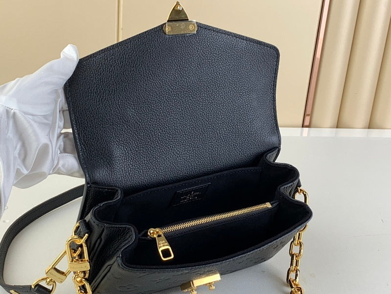 Dragons Bags ln Luxury Bag --61735