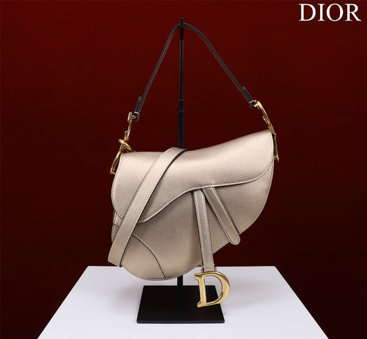 Dragons BagsDiorn Luxury Bag --116530
