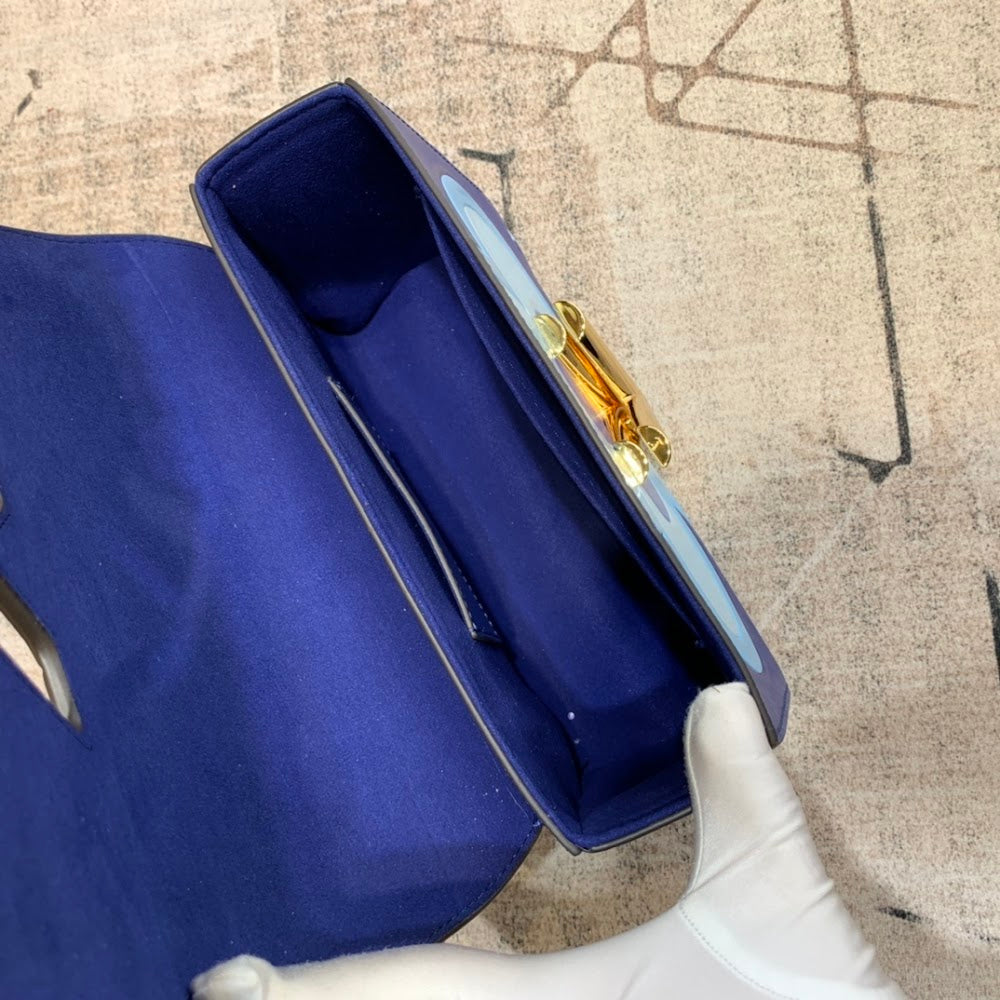Dragons Bags ln Luxury Bag --59459
