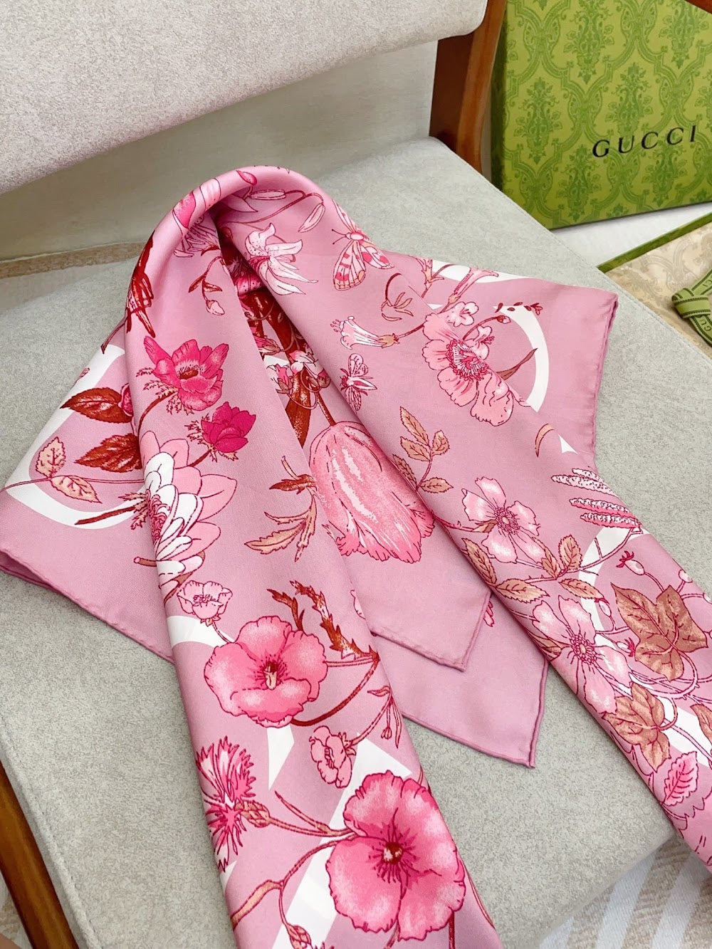 Dragons Bags Premium Designer Scarf --98793
