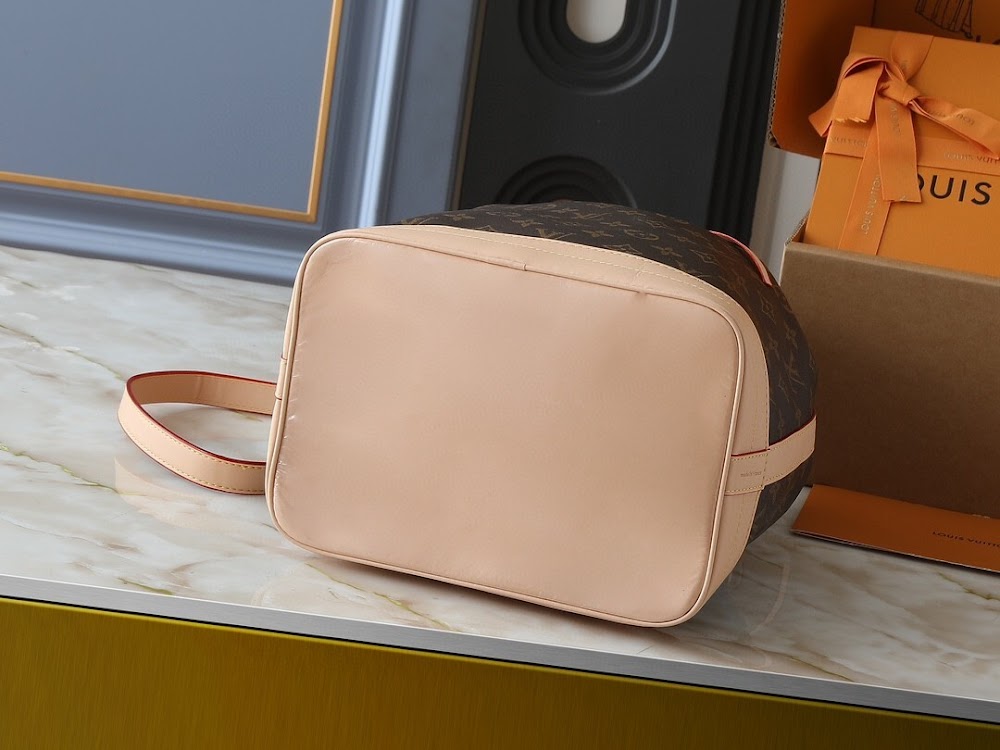 Dragons Bags ln Luxury Bag --76966