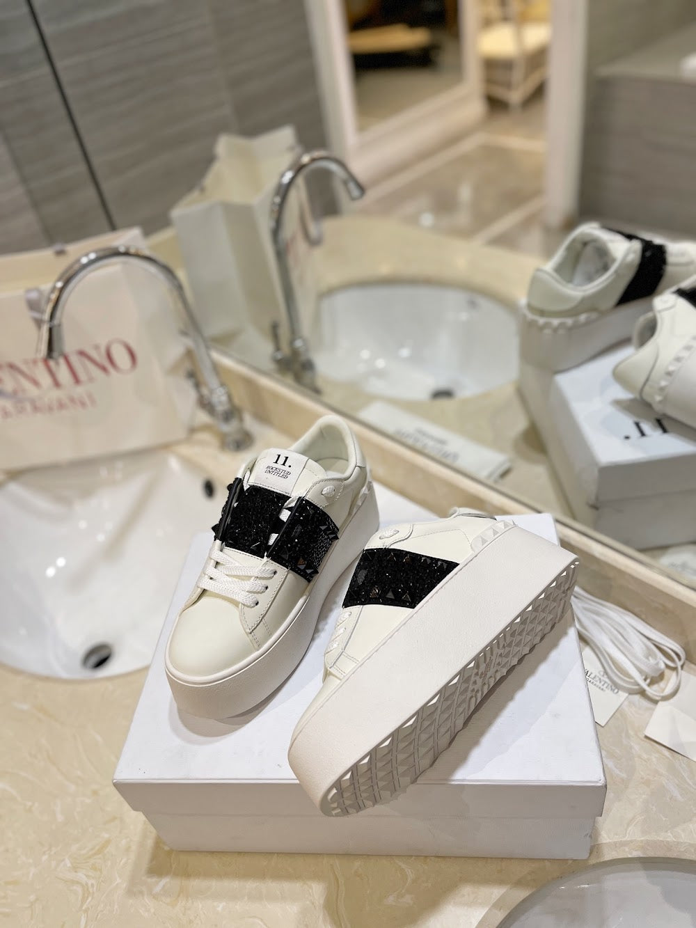 Dragons Bags Valentino Luxury Shoes --52543