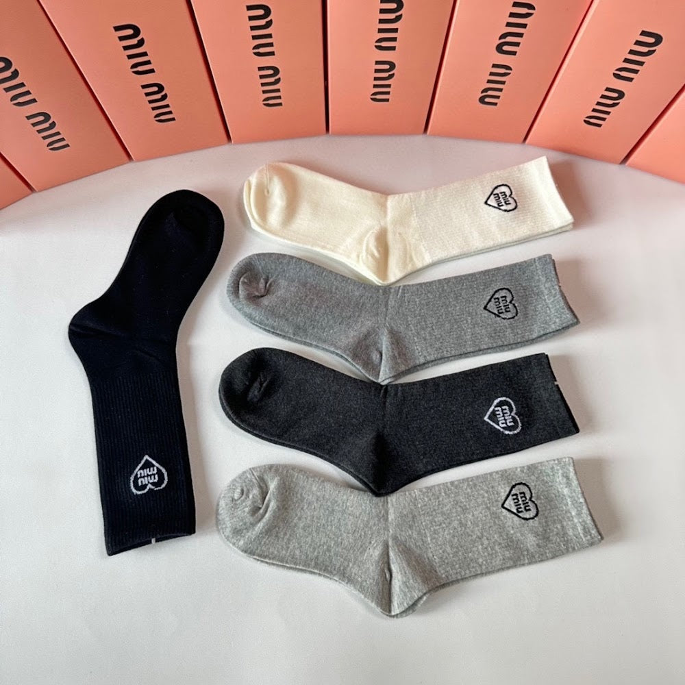 Dragons Bags Premium Luxury Socks --97794