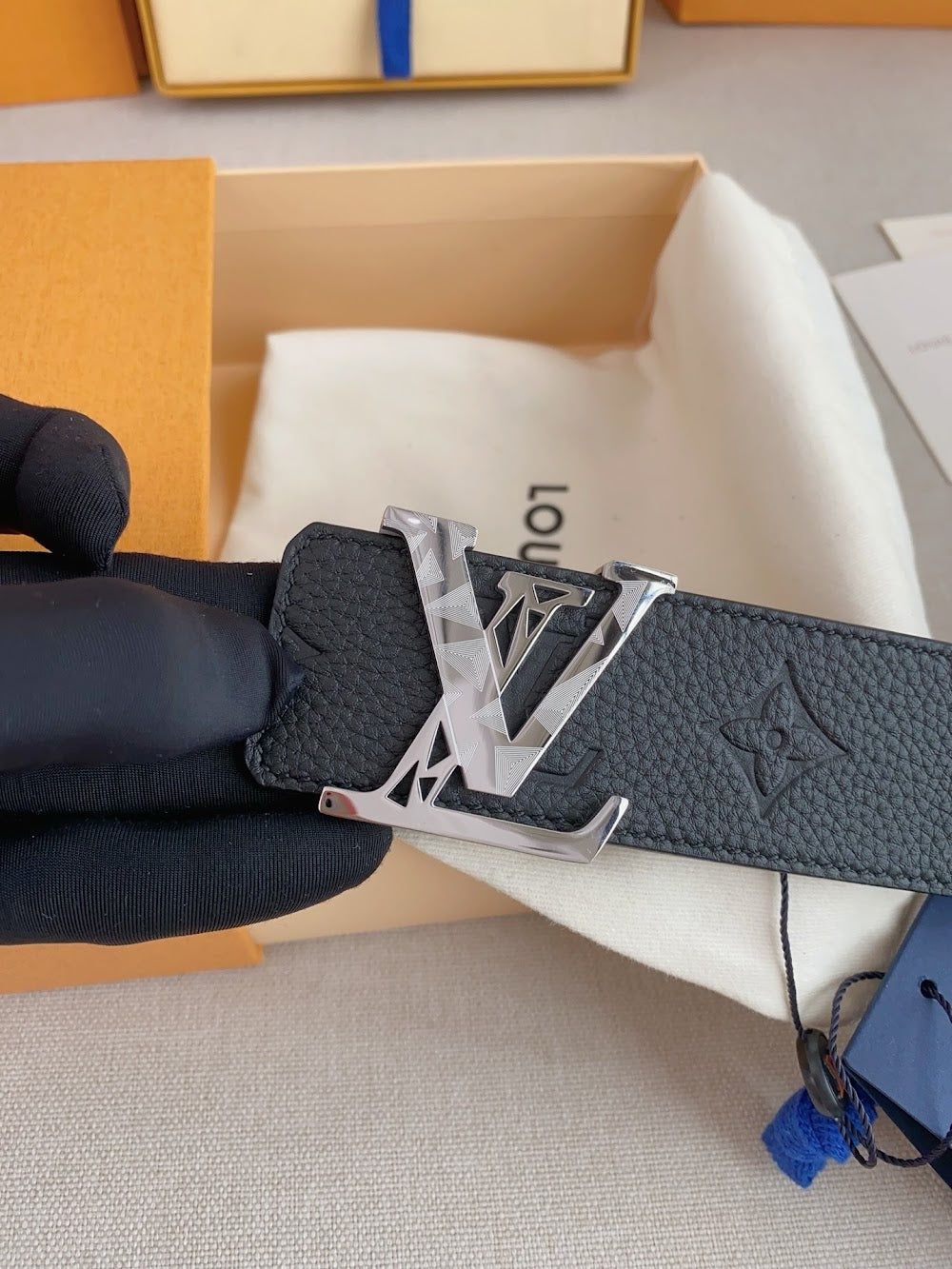 Dragons Bags ln Luxury Belt --100516
