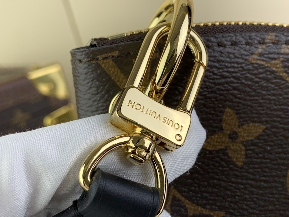 Dragons Bags ln Luxury Bag --68754