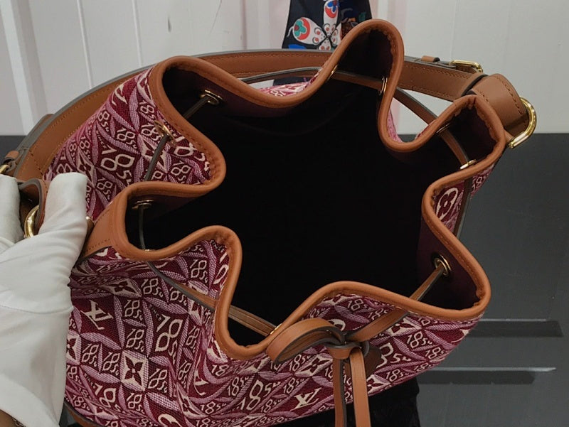 Dragons Bags ln Luxury Bag --59327