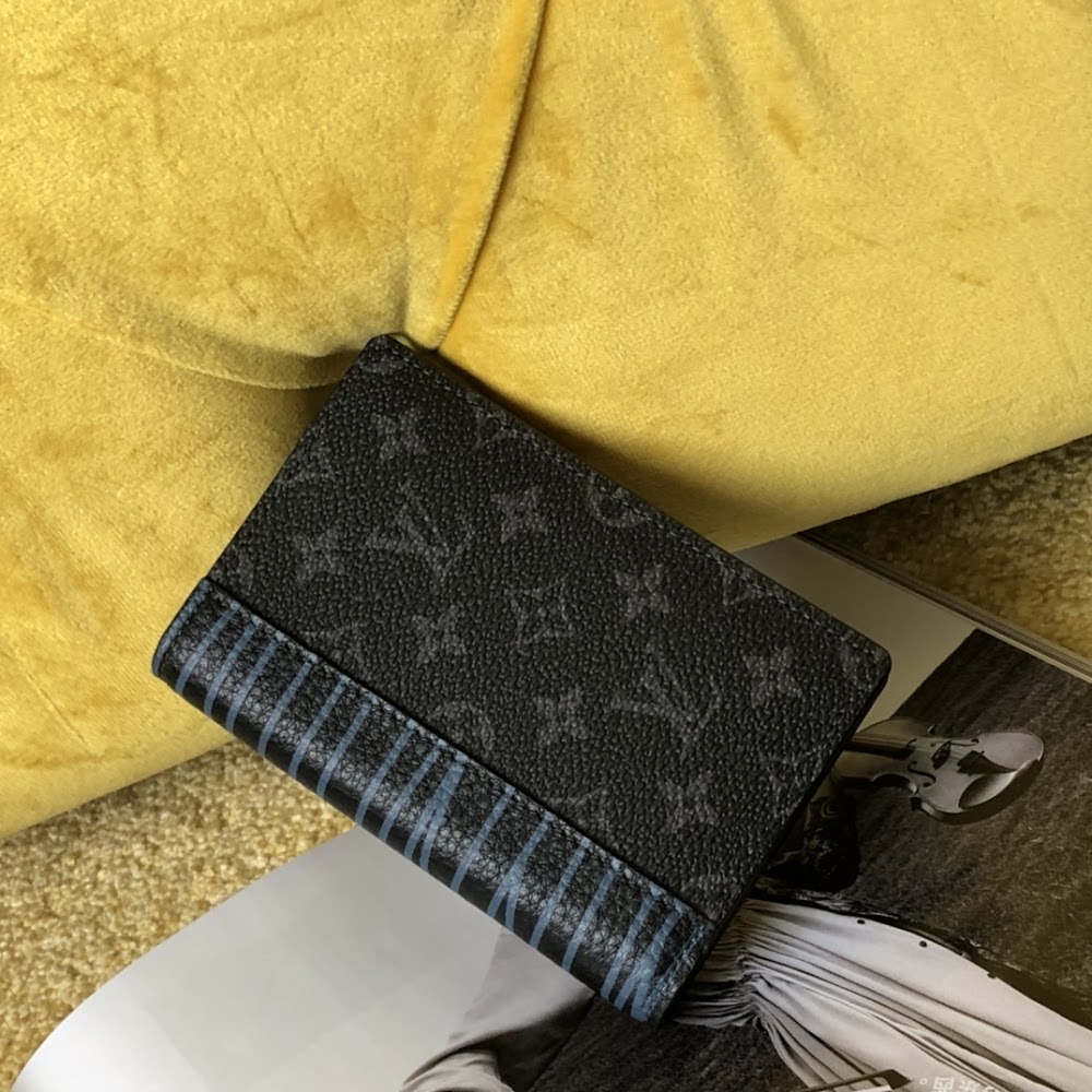 Dragons Bags ln Luxury Bag --66637