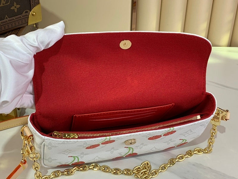 Dragons Bags ln Luxury Bag --56713