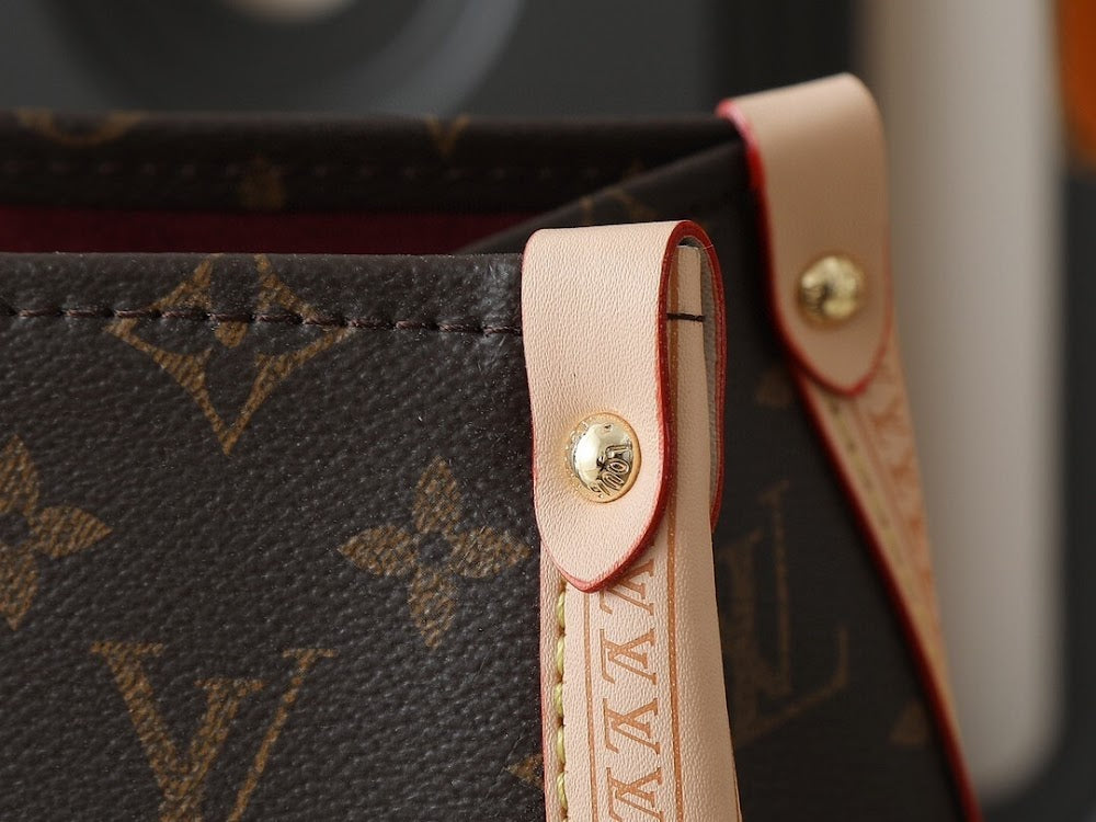 Dragons Bags ln Luxury Bag --76899