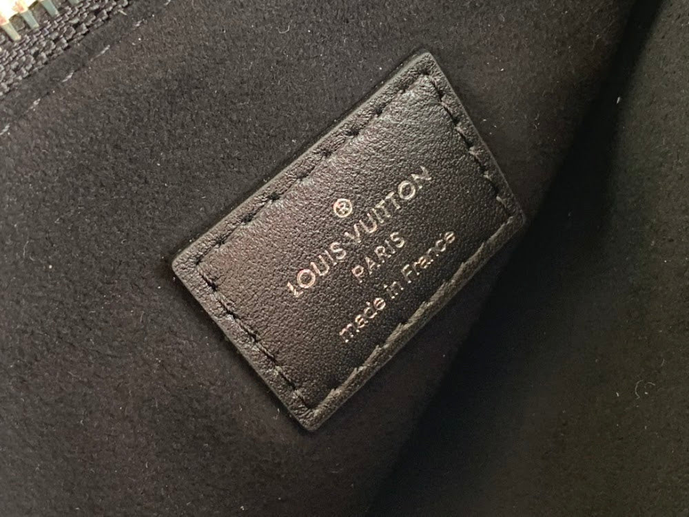 Dragons Bags ln Luxury Bag --61212