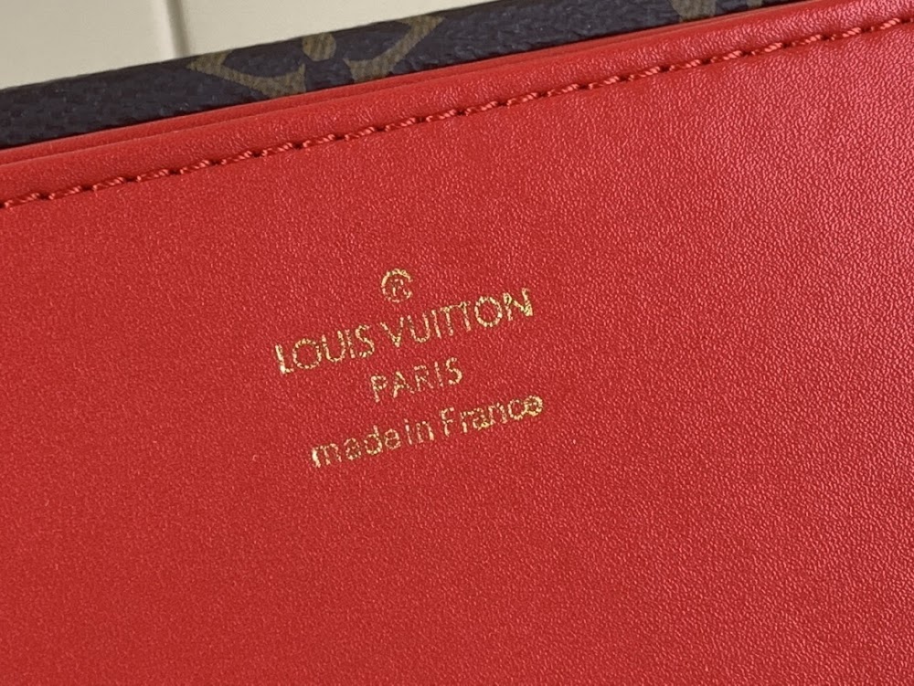 Dragons Bags ln Luxury Bag --61811