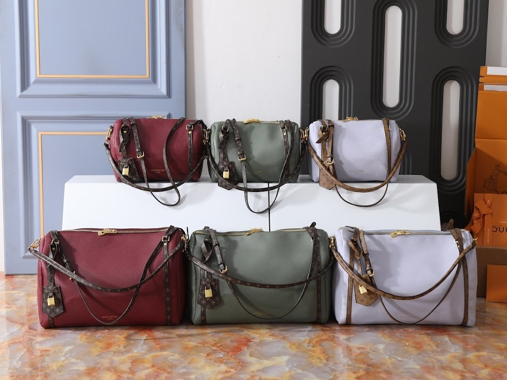 Dragons Bags ln Luxury Bag --77751