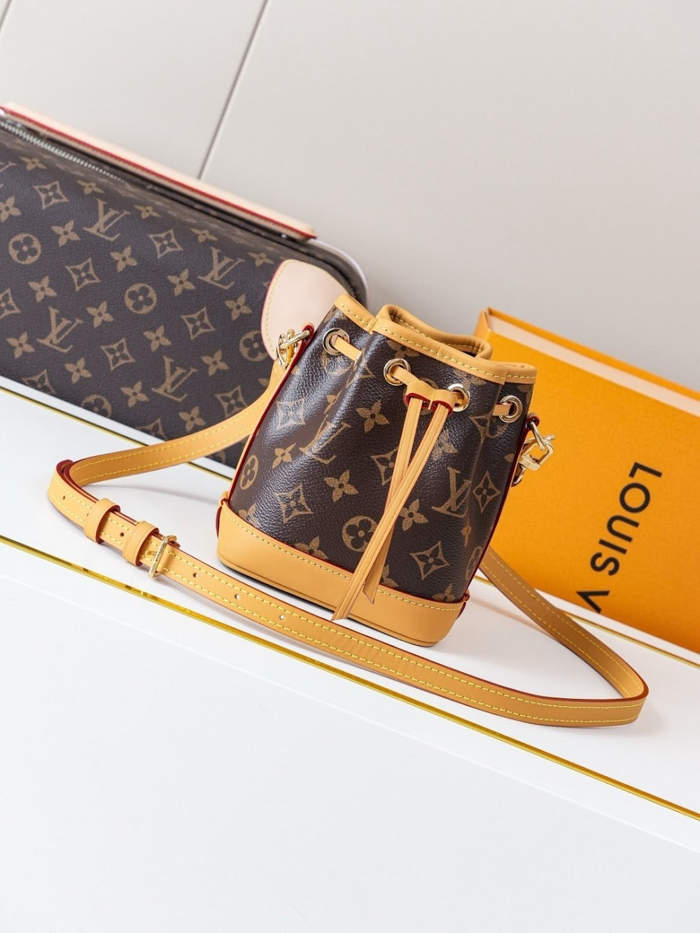 Dragons Bags ln Luxury Bag --81786