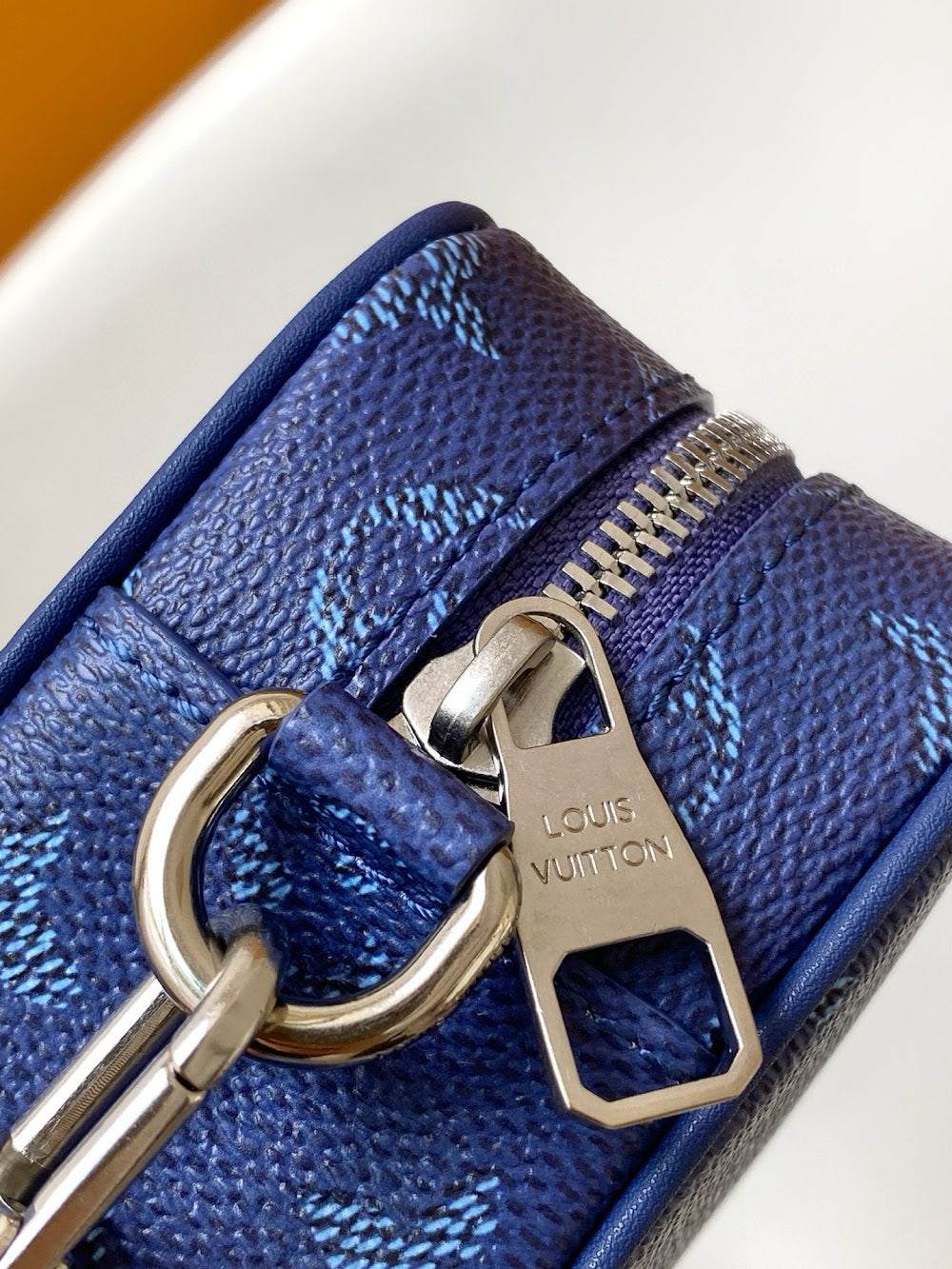 Dragons Bags ln Luxury Bag --71544