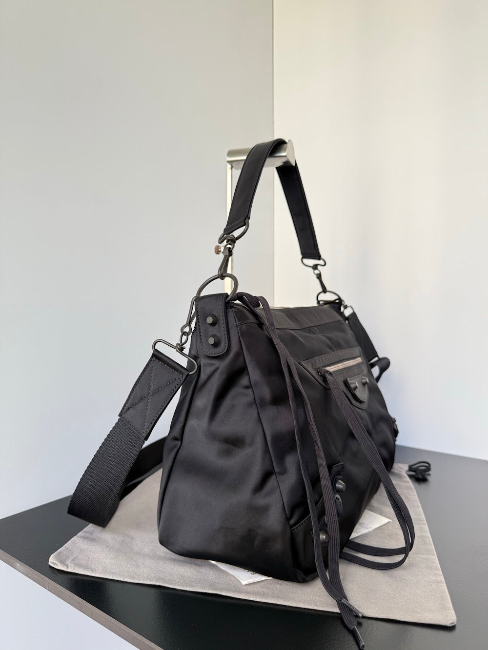 Dragons Bags Balenciaga Luxury Bag --111690