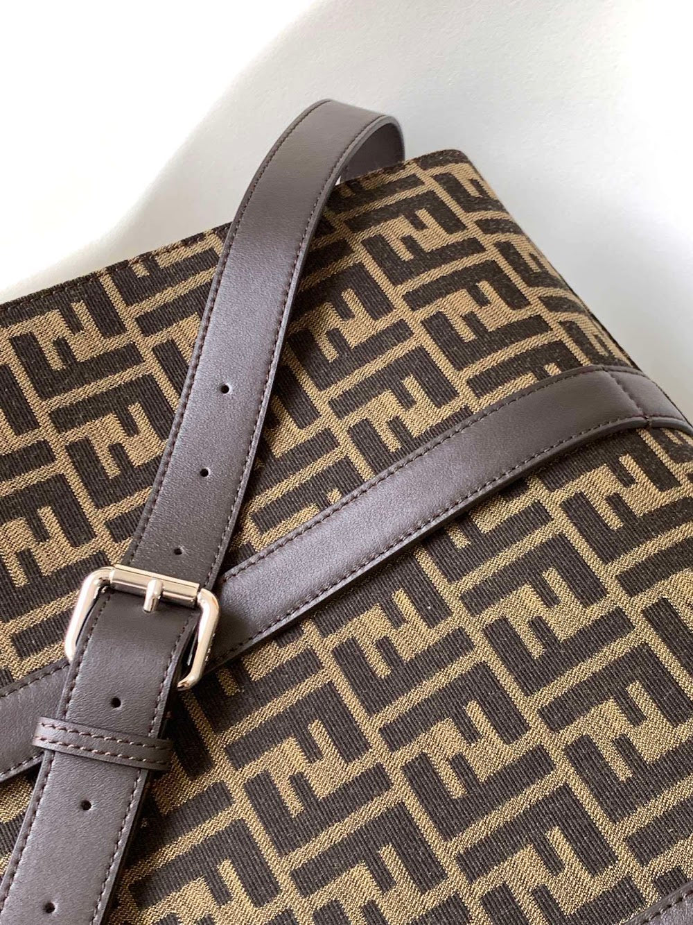 new-luxury-designer-bags-nm15326