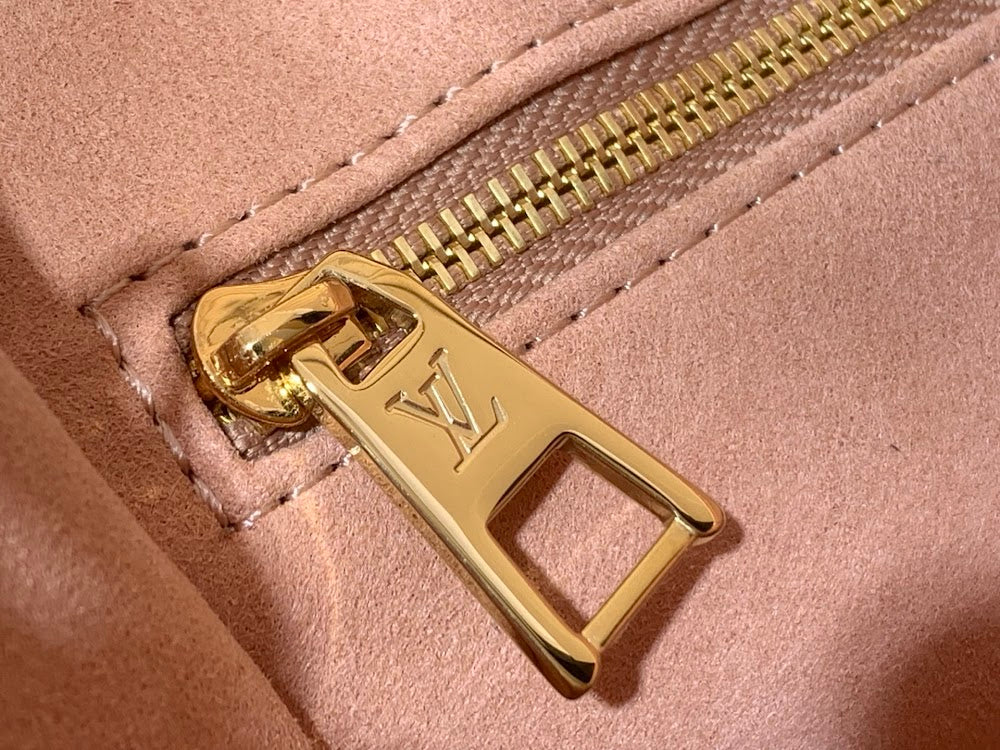Dragons Bags ln Luxury Bag --95910