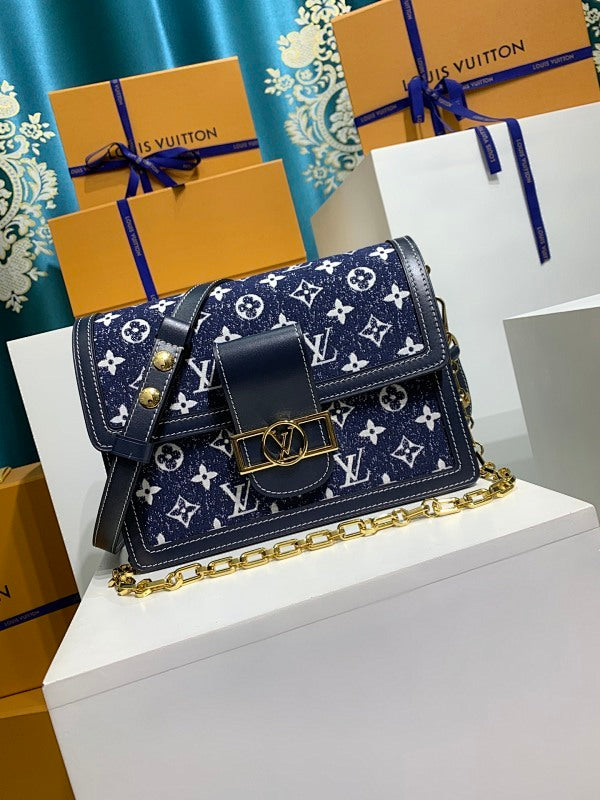 Dragons Bags ln Luxury Bag --60684