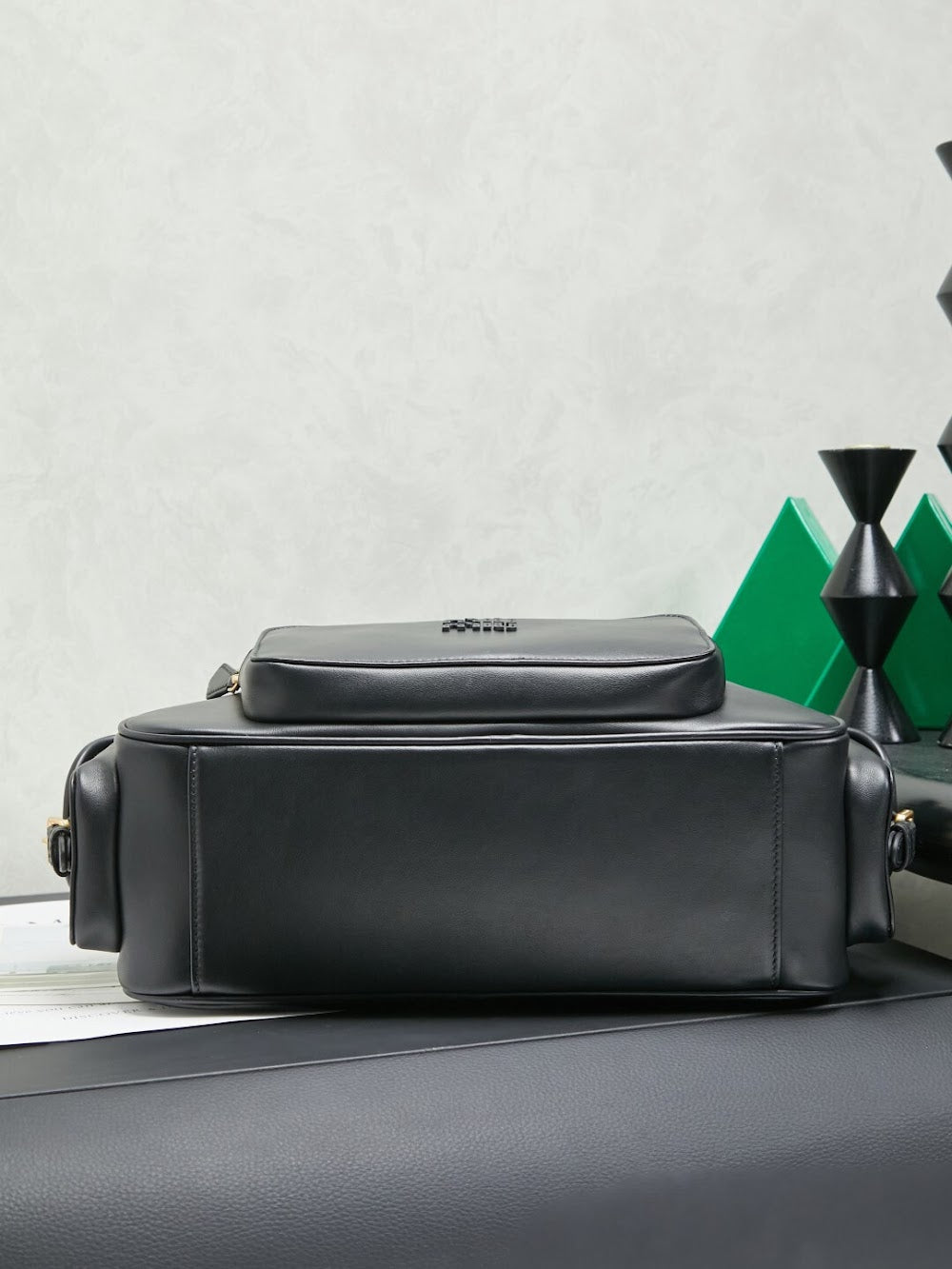 Dragons Bags Miun Miun Luxury Bag --123110