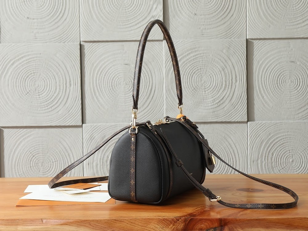 Dragons Bags ln Luxury Bag --97277