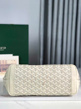 new-luxury-designer-bags-nm8188