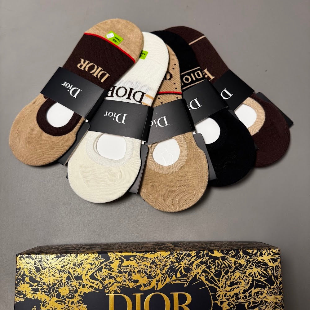 Dragons Bags Premium Luxury Socks --98462