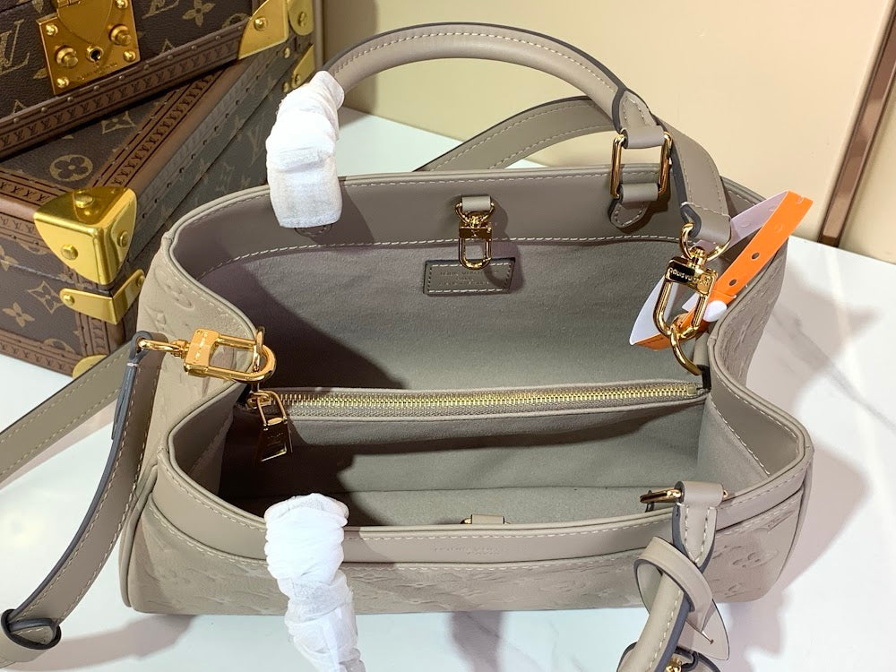 Dragons Bags ln Luxury Bag --62819