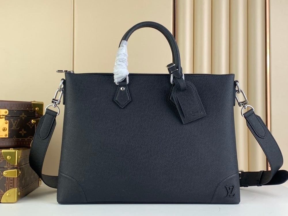 Dragons Bags ln Luxury Bag --68666
