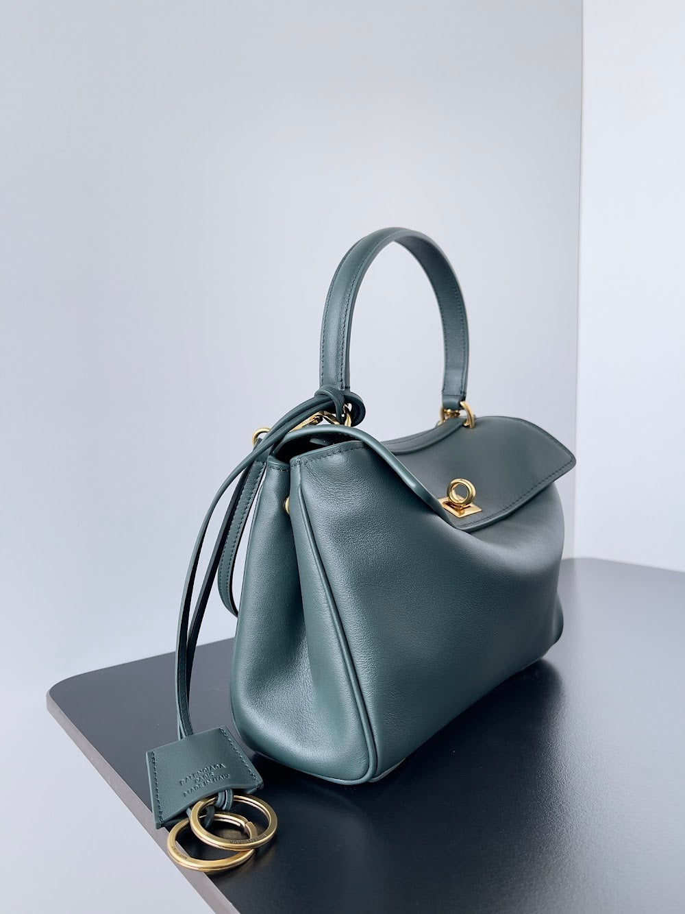 Dragons Bags Balenciaga Luxury Bag --110829