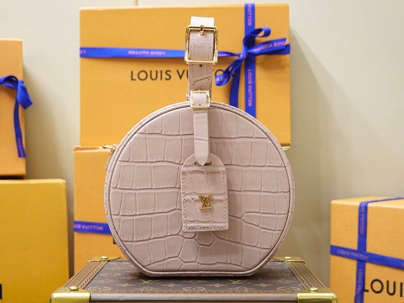 Dragons Bags ln Luxury Bag --60211