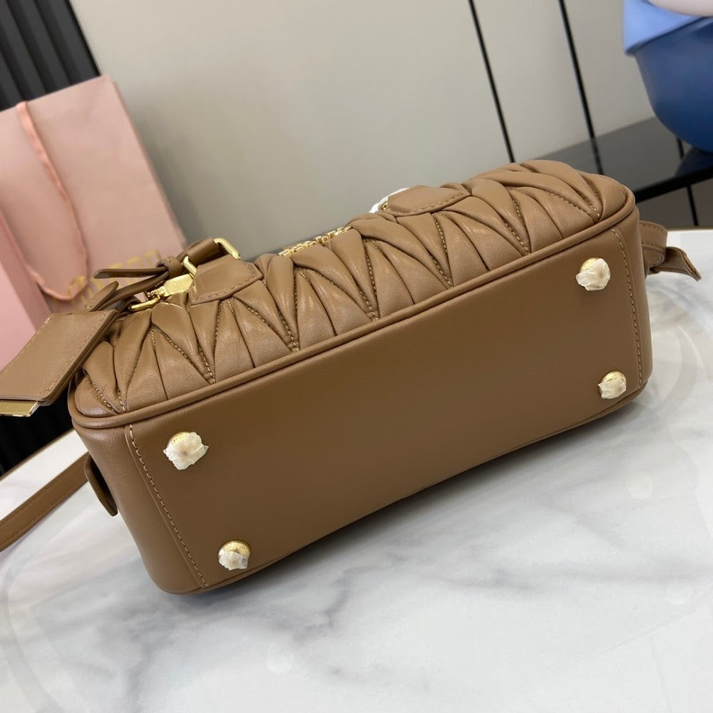 Dragons Bags Miun Miun Luxury Bag --122180