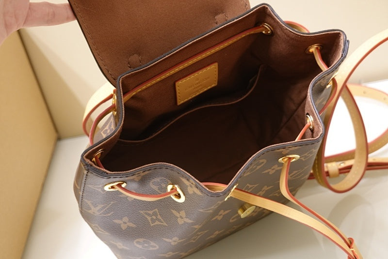 Dragons Bags ln Luxury Bag --60656