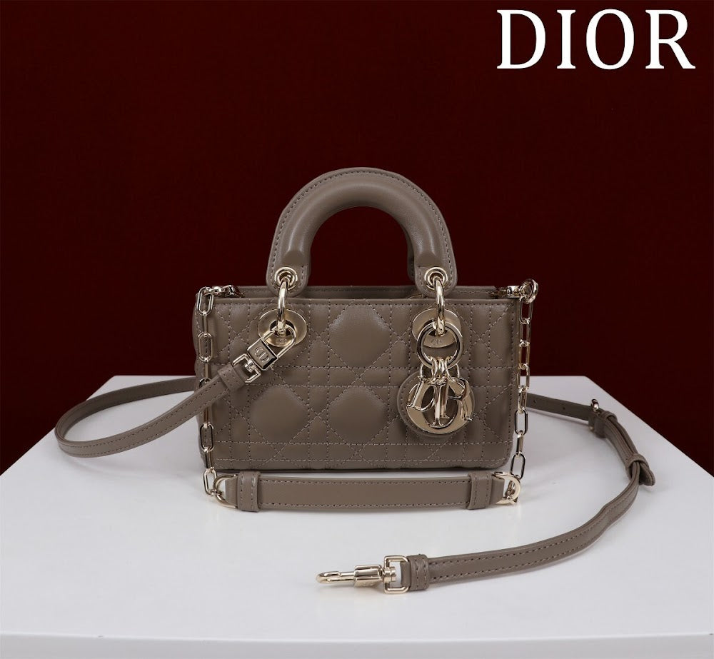 Dragons BagsDiorn Luxury Bag --116457