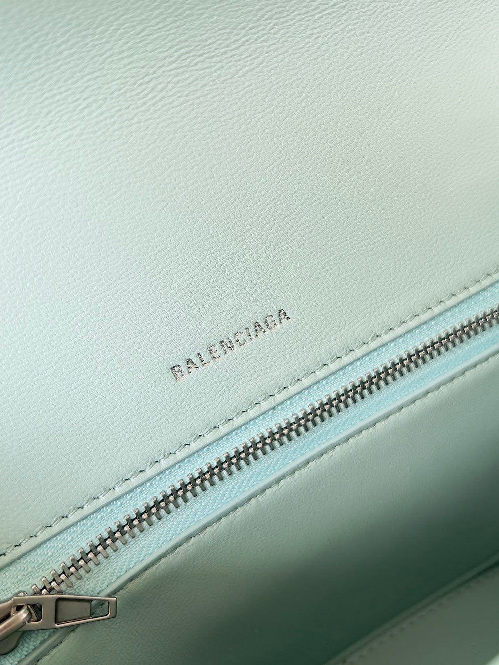 Dragons Bags Balenciaga Luxury Bag --111474