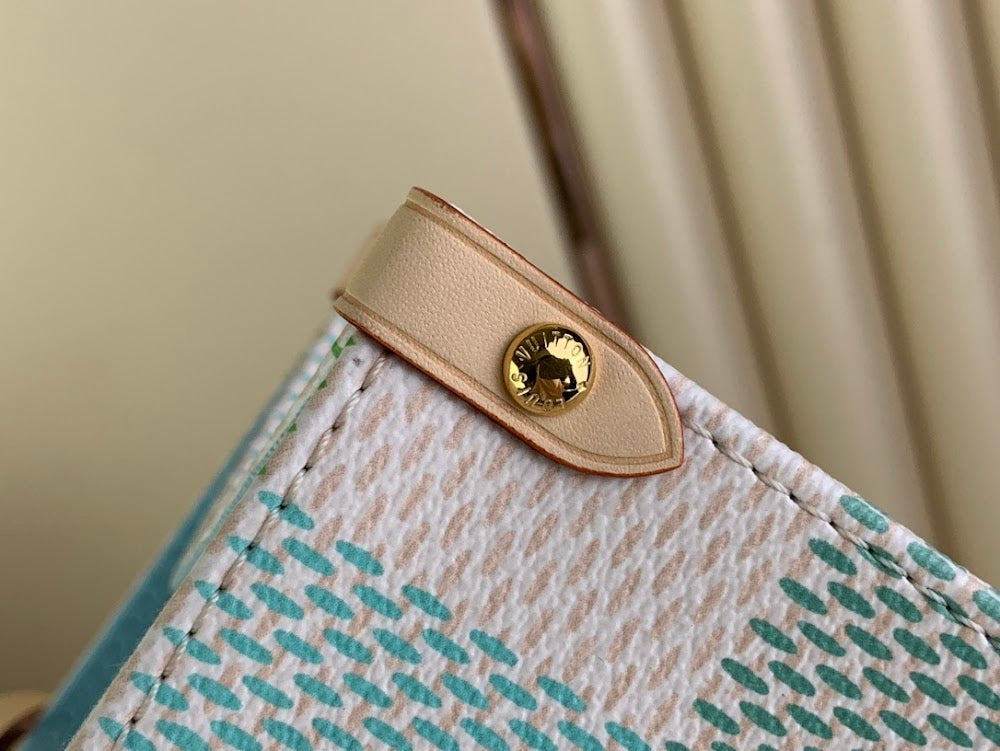Dragons Bags ln Luxury Bag --57774