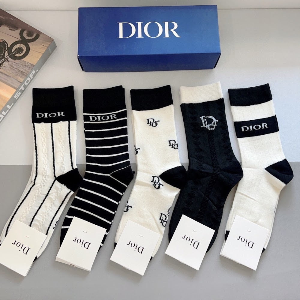 Dragons Bags Premium Luxury Socks --97752