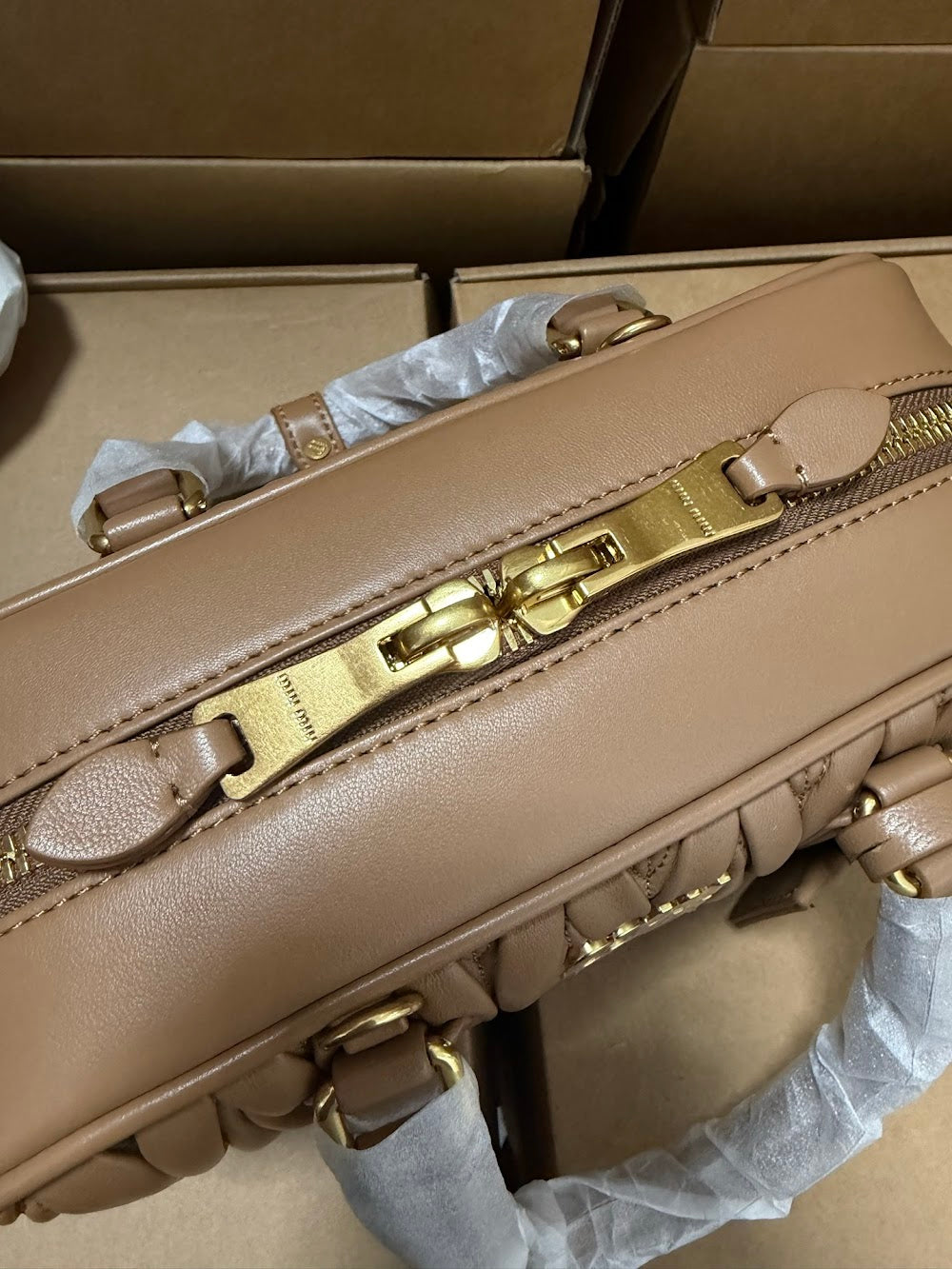 Dragons Bags Miun Miun Luxury Bag --122760