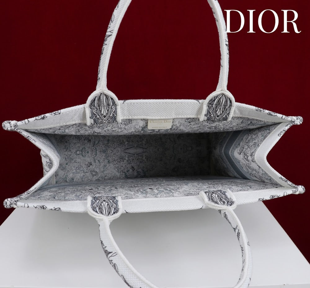 Dragons BagsDiorn Luxury Bag --114905