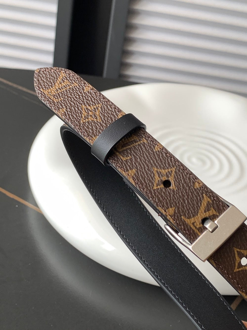 Dragons Bags ln Luxury Belt --101149
