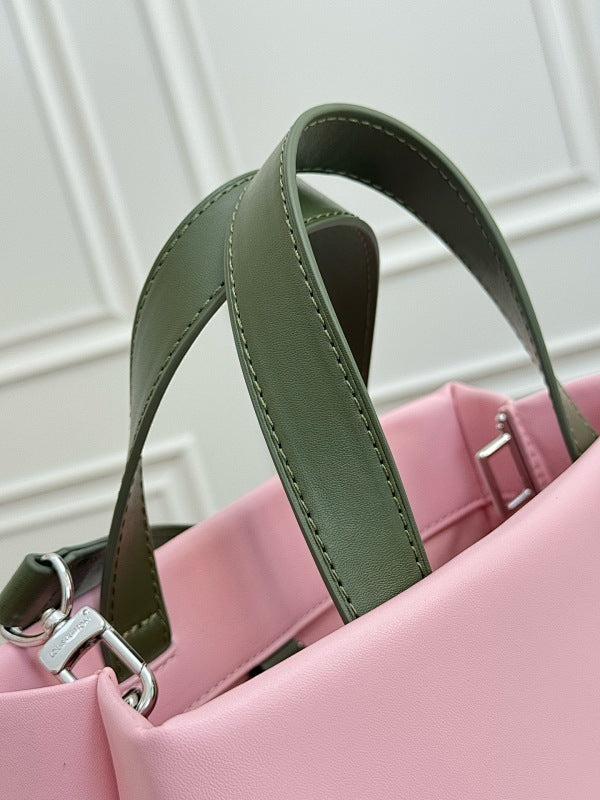 Dragons Bags ln Luxury Bag --81828