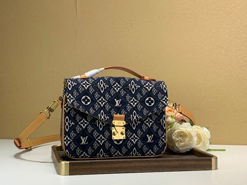 Dragons Bags ln Luxury Bag --58891